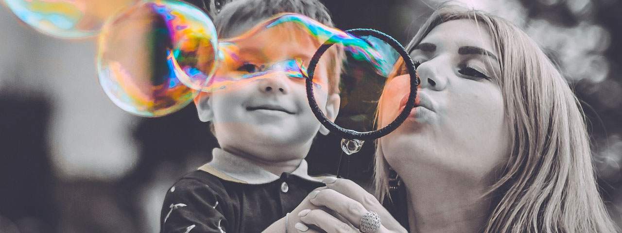 Mom-Son-Blowing-Bubbles-1280x480