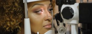 woman getting eyes checked, Eye Doctor in Miramar, FL