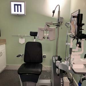eye exam room in at Jupiter Eye Care