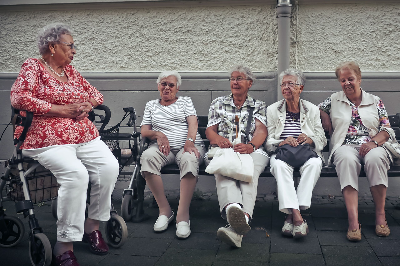 Senior Women Sitting 1280×853