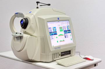 retinal scanning Zeiss_Machine_1