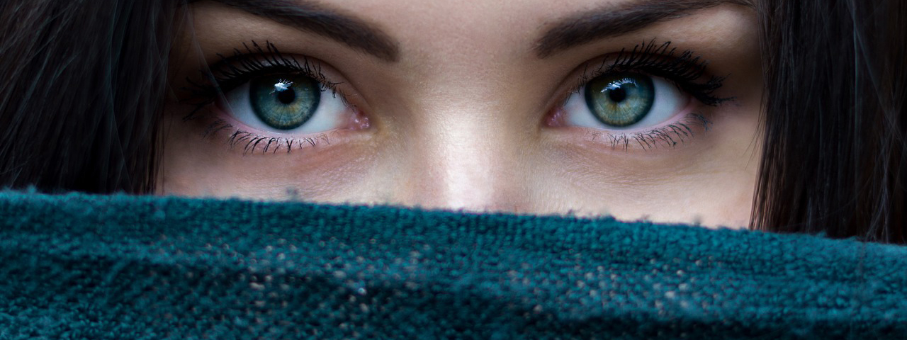 Woman Eyes Scarf Over Face 1280×480