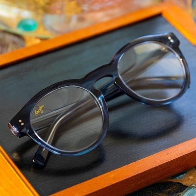 pair of maui jim black rimmed eyeglasses 400x400