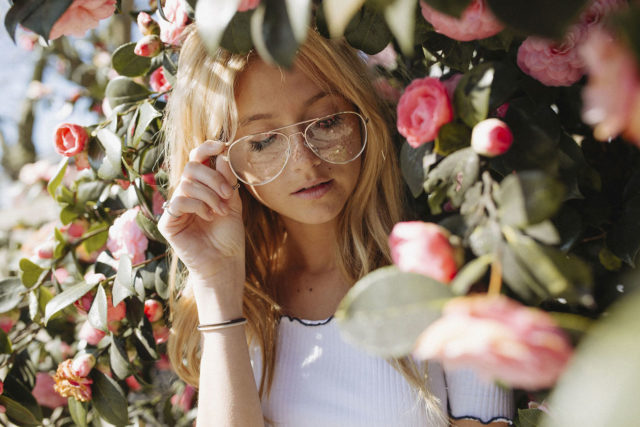 flowers girl glasses