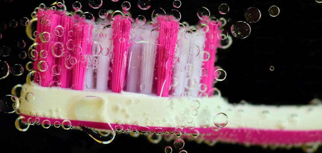 toothbrush with bubbles - Dentist - Delaware, OH