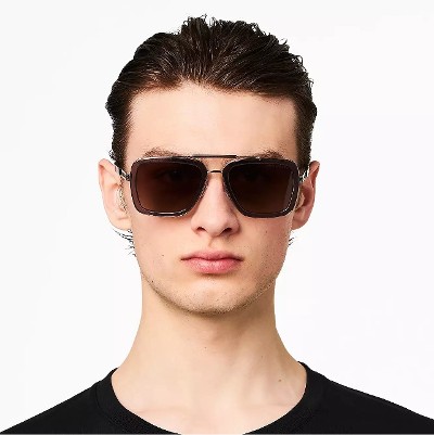 man wearing marc jacobs sunglasses