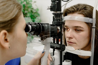 Eye Exams for Contact Lenses Thumbnail