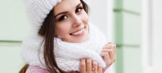 Woman Smiling Scarf Hat 1280x853 330x150