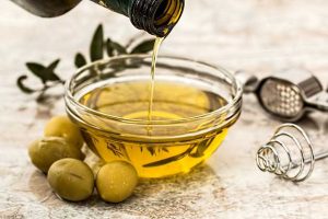 olive oil 968657 640
