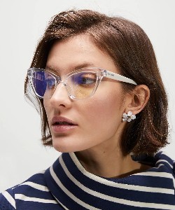 woman wearing kate spade eyeglasses
