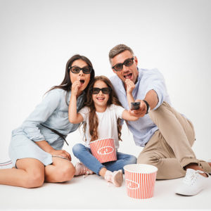 gp popcorn posed sunglasses 1wh mother father daughter 1off 640