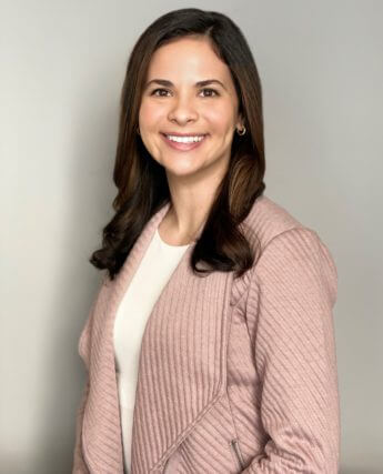 Dr. Alessandra Roa - Optometrist in Commerce City, Colorado