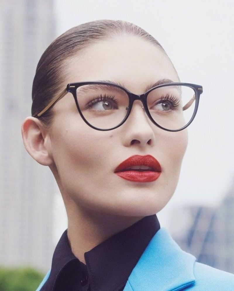 Model wearing Burberry glasses