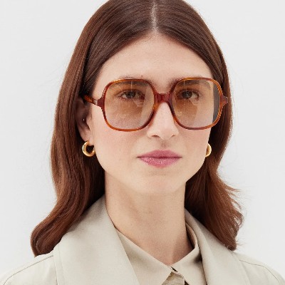 woman wearing amber celine sunglasses