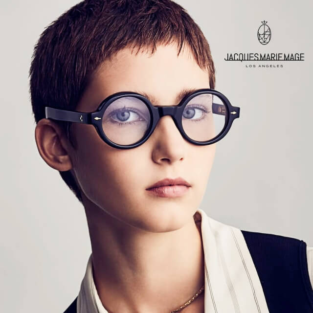 woman short hair wearing jmm eyeglasses (1)