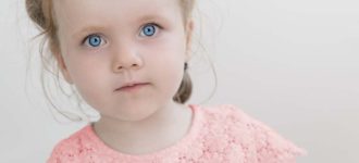eyes of a little girl 