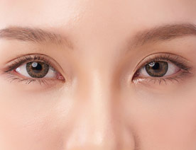 eyes of beautiful asian woman