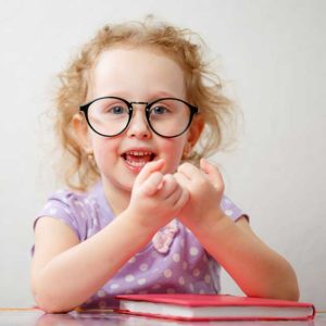 Funny-Girl-With-Glasses_640-300x300
