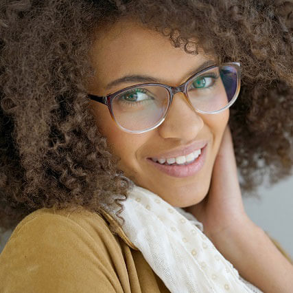 beautiful model trendy eyeglasses opt