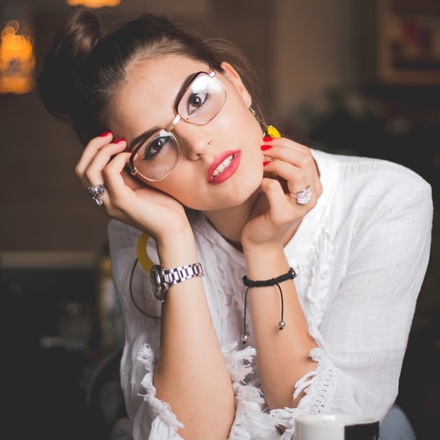 young woman wearing stylish glasses 640