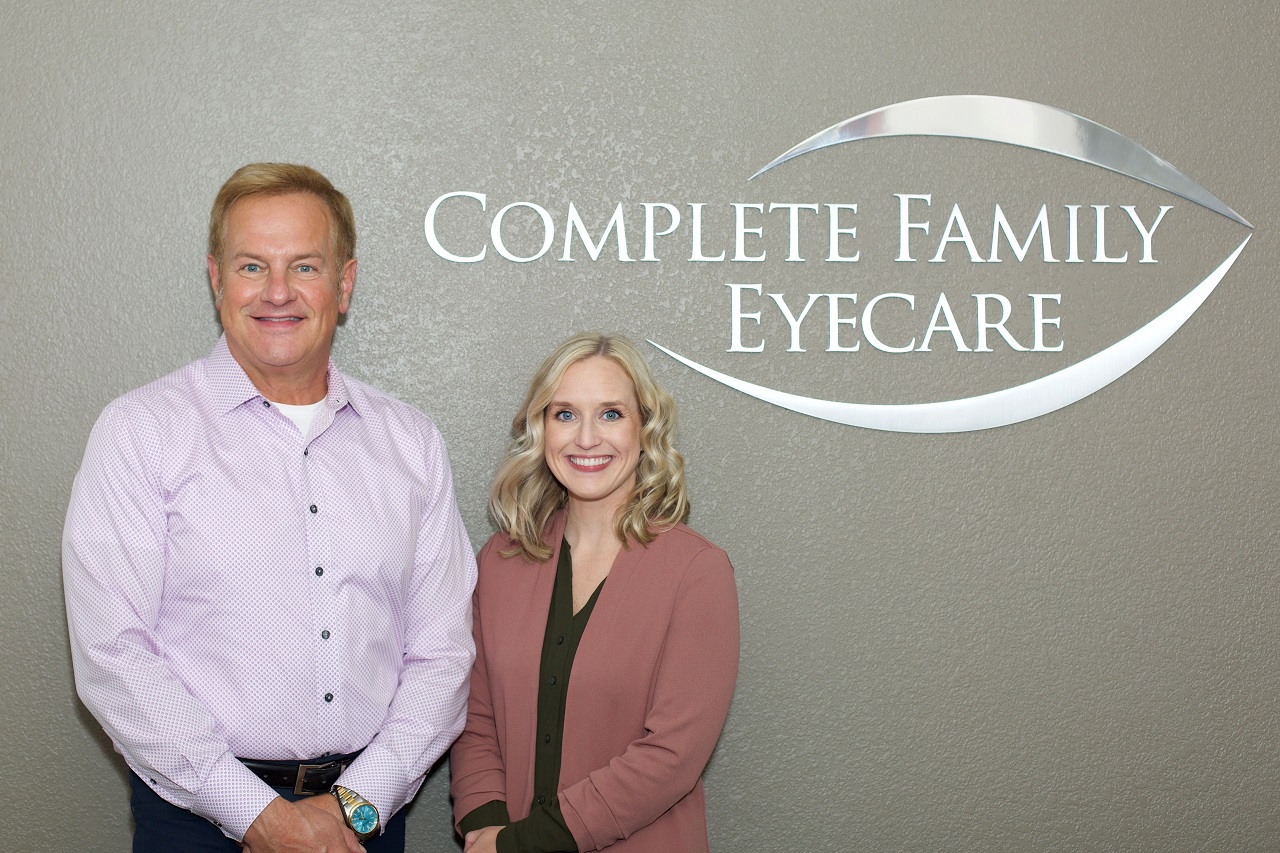 Optometrist and patient comprehensive eye exam