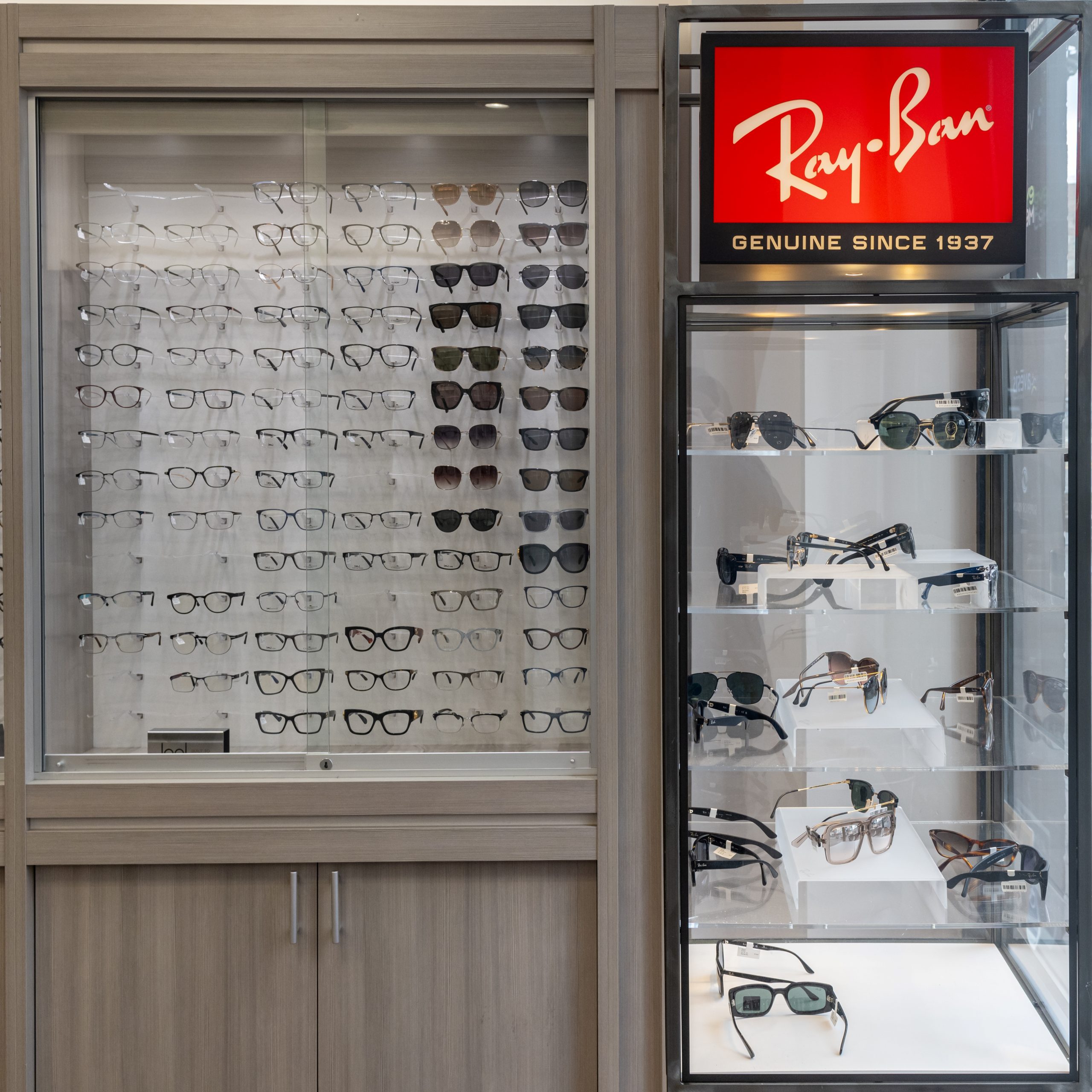 Ray Ban sunglasses display