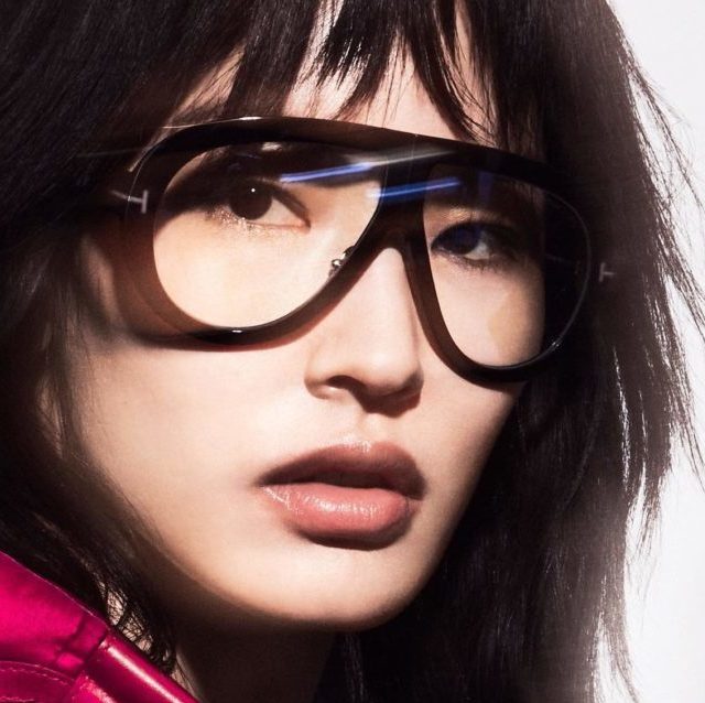 young woman wearing tom ford eyeglasses