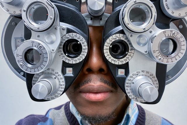 comprehensive children's eye examination