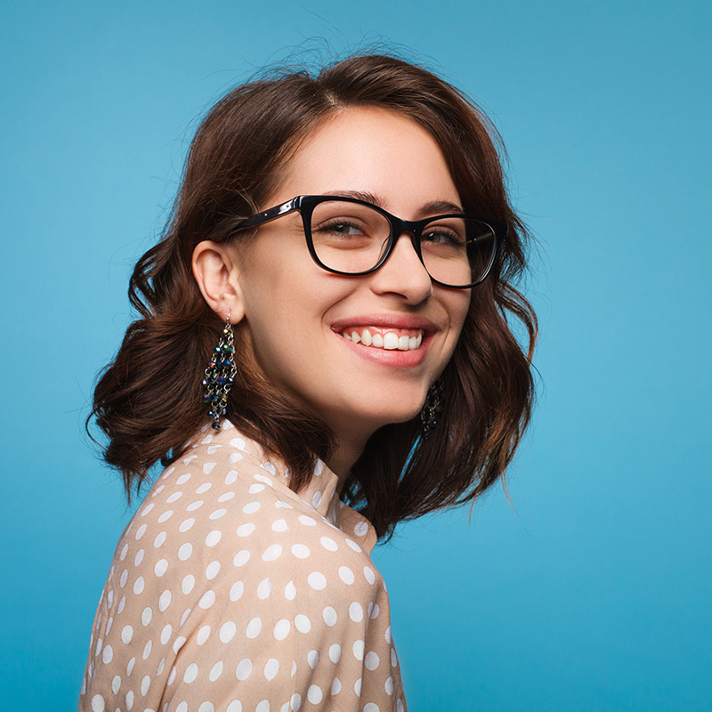 beautiful woman smiling wearing eyeglasses 