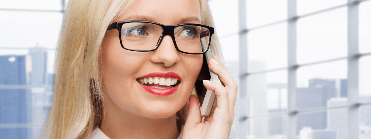 glasses caucasian business woman smartphone 1280x480