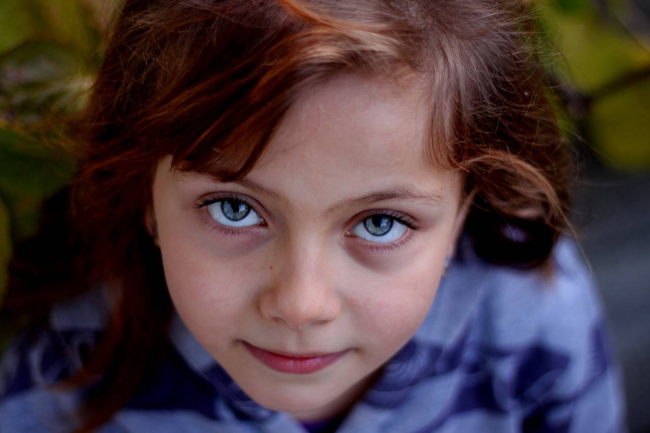 little girl portrait with amblyopia