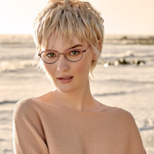 woman wearing kliik eyeglasses