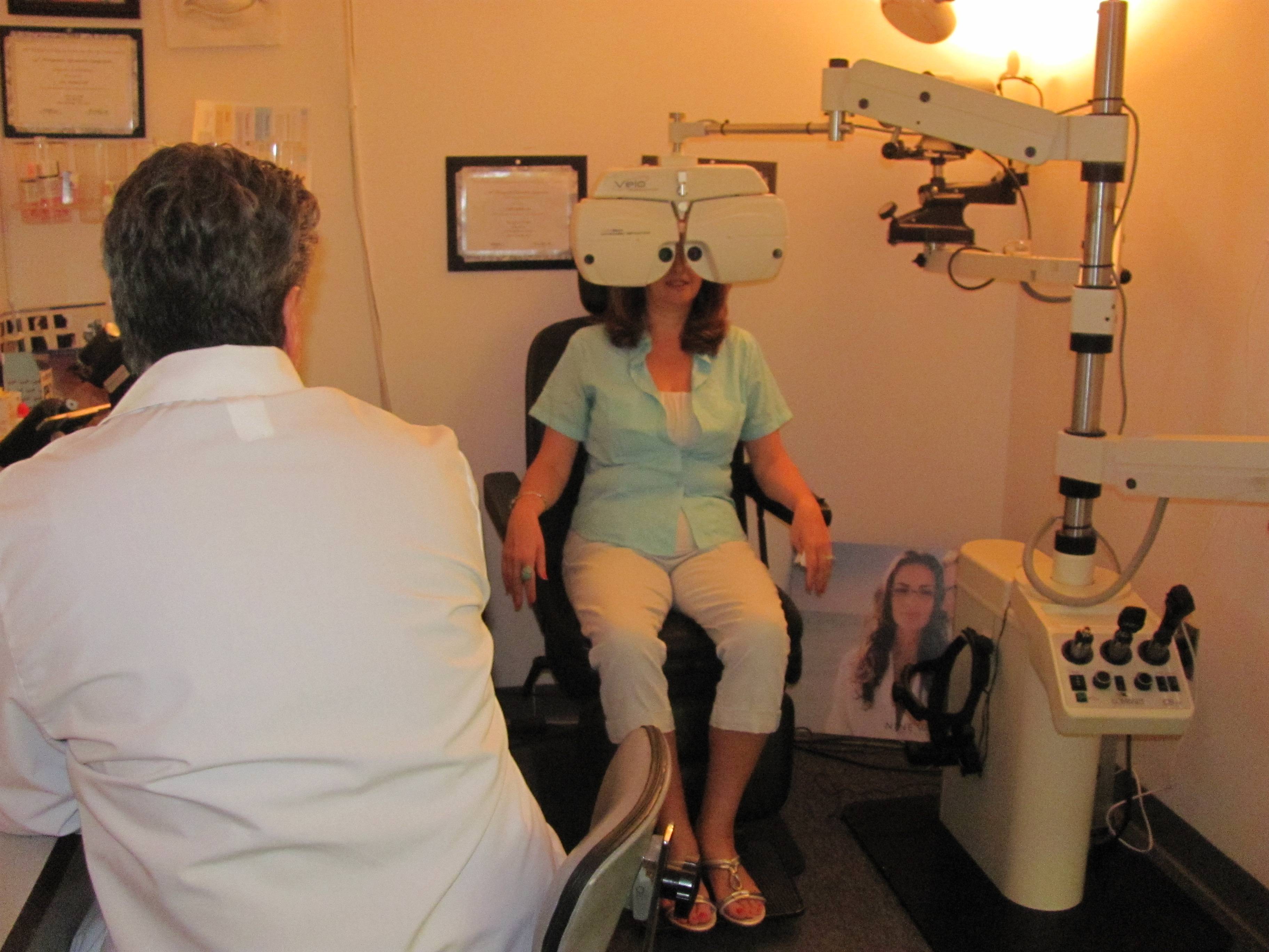 Refraction System at Piscataway optometrist